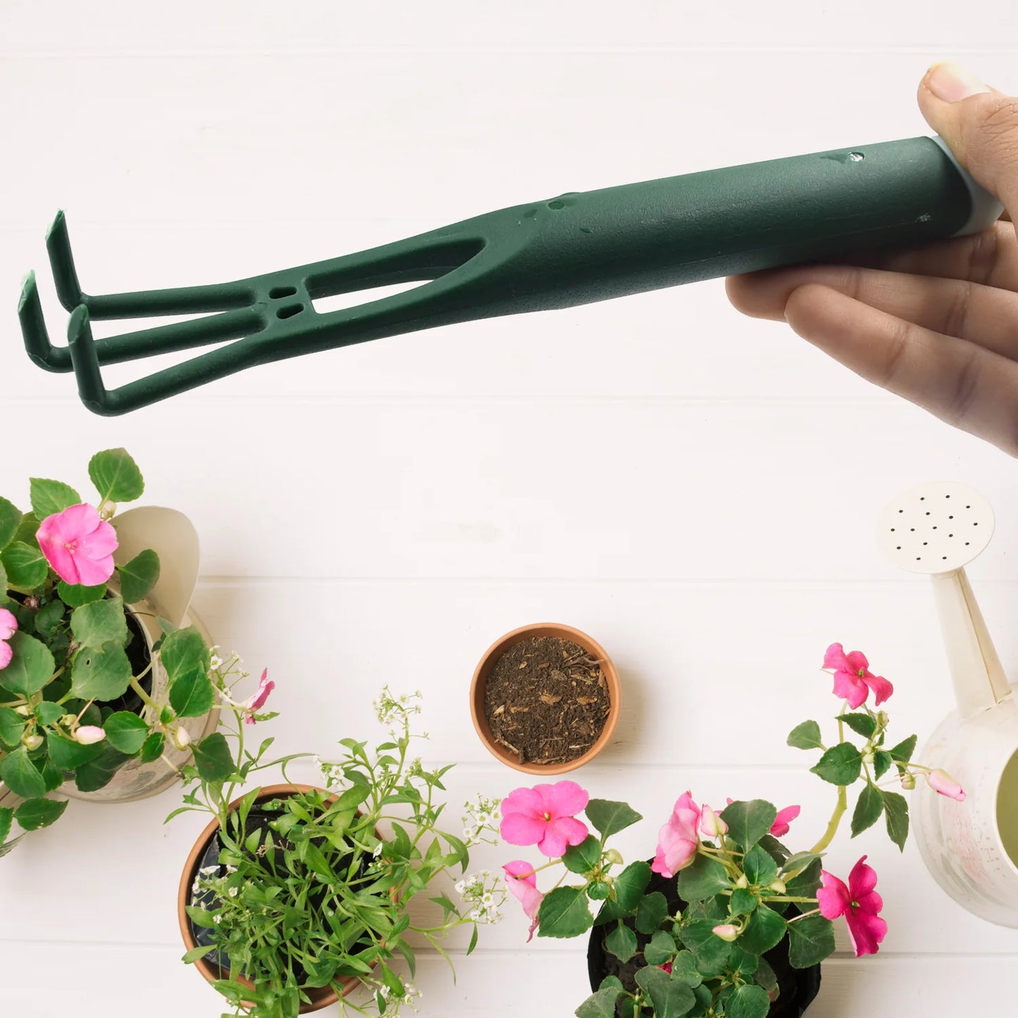 Heavy Duty Garden Trowel – Mini Gardening Tool for Digging, Planting & Potting